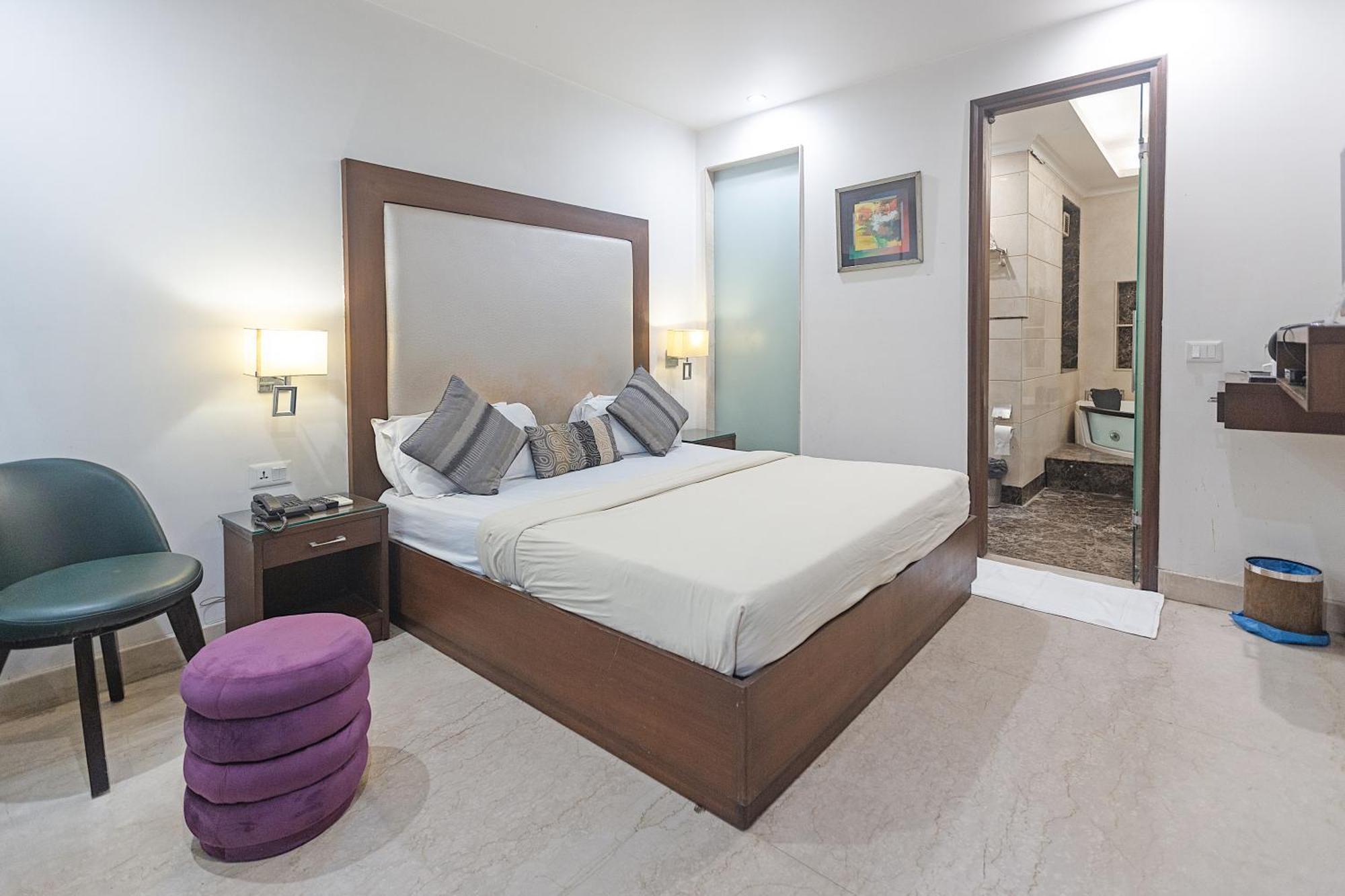 The Grand Vikalp By Saga Hotels Nova Deli Exterior foto