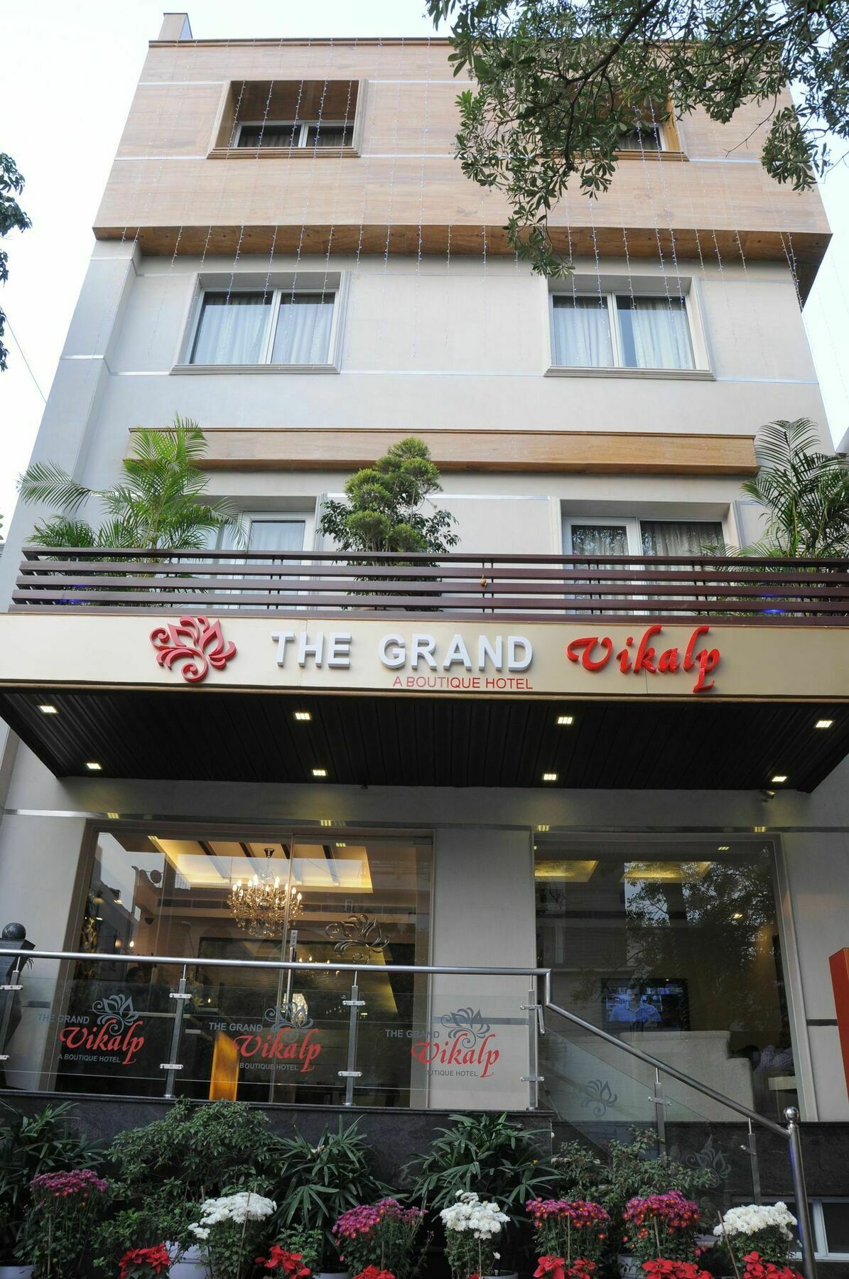 The Grand Vikalp By Saga Hotels Nova Deli Exterior foto